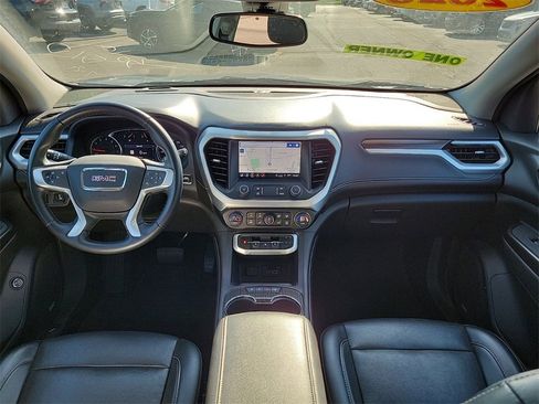 Used 2023 GMC Acadia SLT image 8