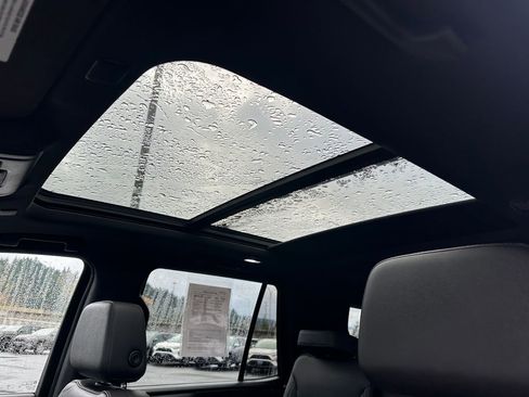 Used 2023 Chevrolet Tahoe Z71 image 22