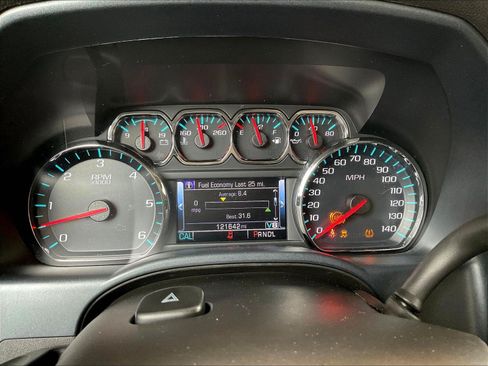 Used 2018 Chevrolet Silverado 1500 LT w/ All Star Edition AWD/4WD image 14