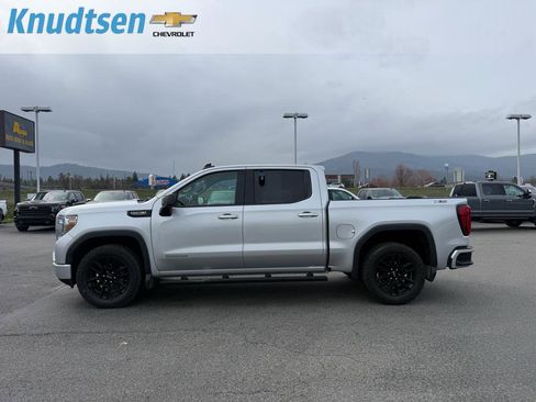 Used 2020 GMC Sierra 1500 Elevation w/ Elevation Value Package image 4