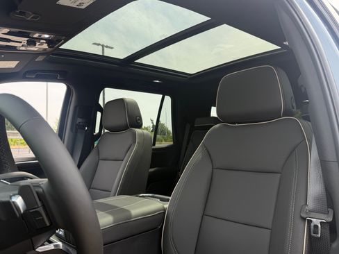 New 2026 Chevrolet Tahoe Premier w/ Sun And Tow Package AWD/4WD image 10