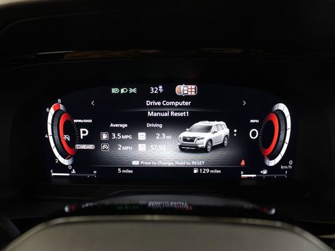 New 2026 Nissan Pathfinder SL FWD image 10