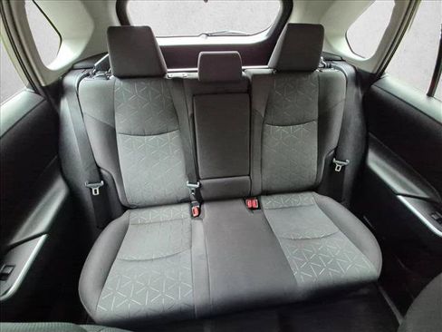 Used 2020 Toyota RAV4 XLE w/ Convenience Package FWD image 23