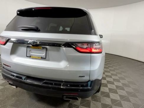 Used 2019 Chevrolet Traverse Premier w/ Redline Edition AWD/4WD image 5