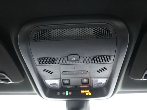 Used 2024 Cadillac XT5 Premium Luxury image 25