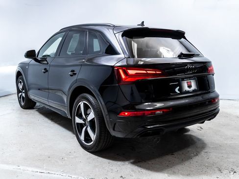 Used 2023 Audi Q5 2.0T Prestige w/ Prestige Package AWD/4WD image 3
