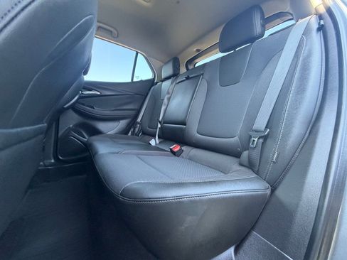 Used 2021 Buick Encore GX Select w/ Sport Touring Package FWD image 8