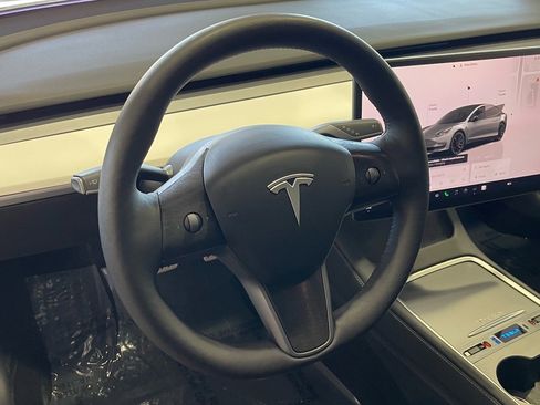 Used 2023 Tesla Model 3 Performance image 26