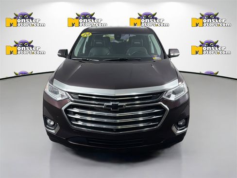 Used 2020 Chevrolet Traverse High Country image 2