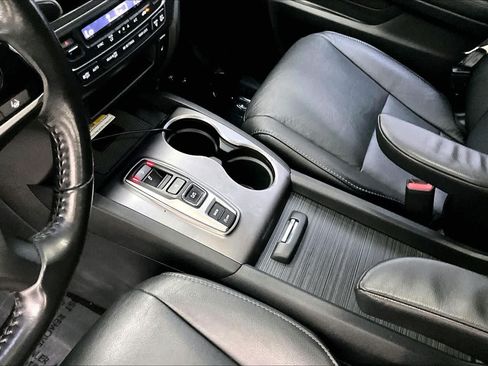 Used 2021 Honda Pilot Special Edition image 16