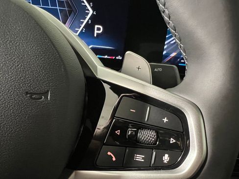 Used 2025 BMW 330i xDrive Sedan w/ M Sport Package AWD/4WD image 25