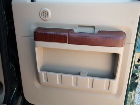 Used 2011 Ford F350 King Ranch w/ FX4 Off Road Pkg image 42