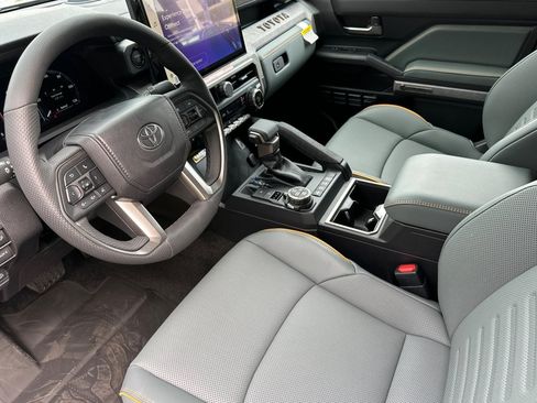 New 2026 Toyota Tacoma 4x4 Double Cab Hybrid image 11