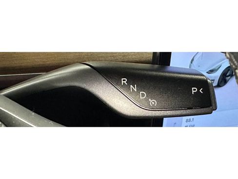 Used 2018 Tesla Model 3 Long Range image 26