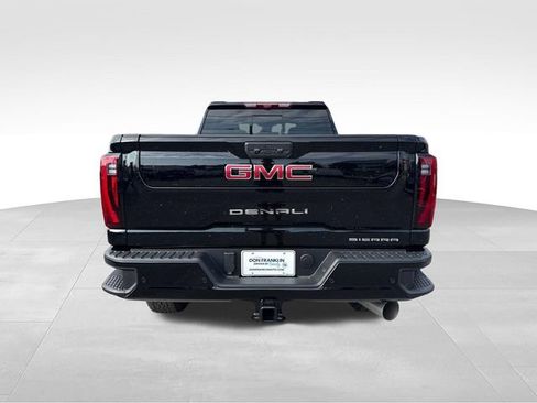 New 2026 GMC Sierra 2500 Denali w/ Denali Reserve Package AWD/4WD image 4