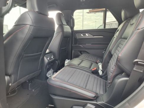 New 2026 Ford Explorer ST-Line w/ Premium Package image 31