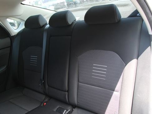 Used 2019 Kia Forte S w/ S Premium Package FWD image 26