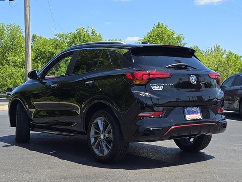 Used 2022 Buick Encore GX Select w/ Sport Touring Package FWD image 17