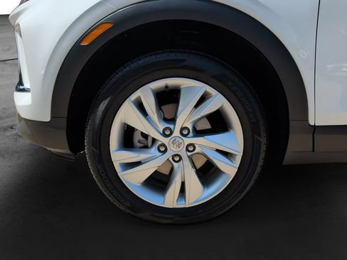 Used 2024 Buick Encore GX Preferred w/ Comfort Package AWD/4WD image 9