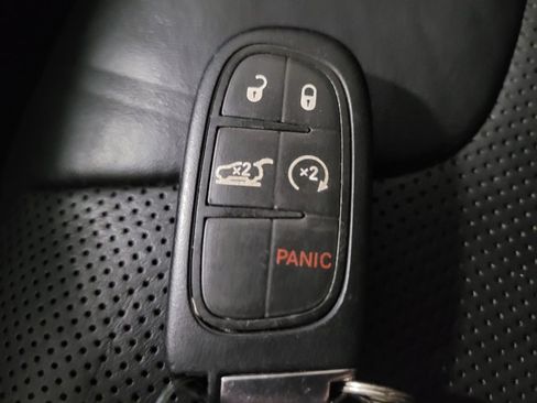 Used 2020 Jeep Cherokee Limited AWD/4WD image 32
