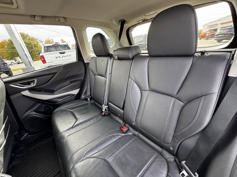 Used 2024 Subaru Forester Limited image 14