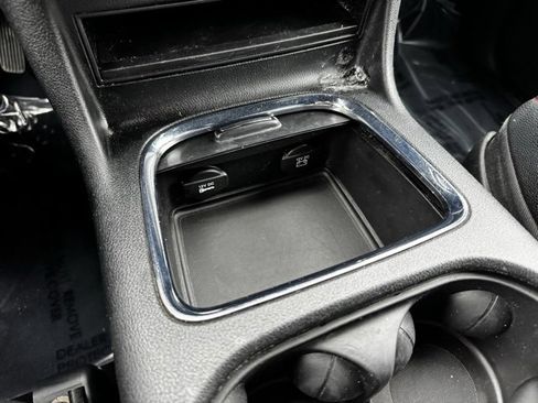 Used 2019 Dodge Grand Caravan GT image 18