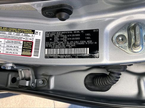 Used 2022 Toyota Highlander Platinum image 36