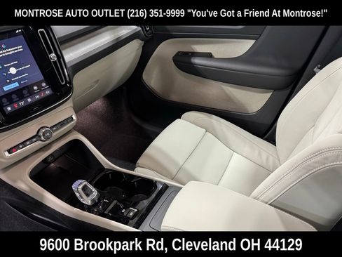 New 2026 Volvo XC40 B5 Plus w/ Protection Package Premier image 13