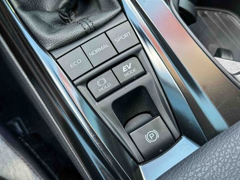 Certified 2026 Toyota Camry LE w/ Convenience Package FWD image 33