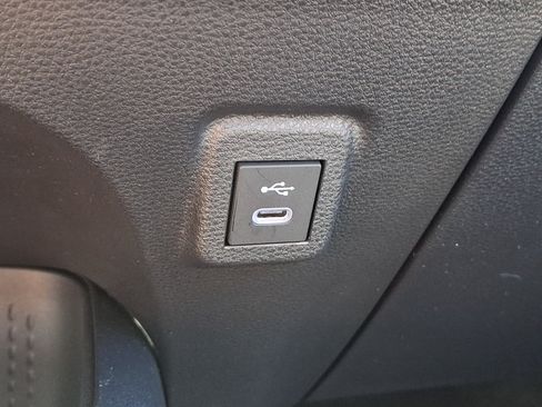 Used 2026 Toyota Corolla LE FWD image 22
