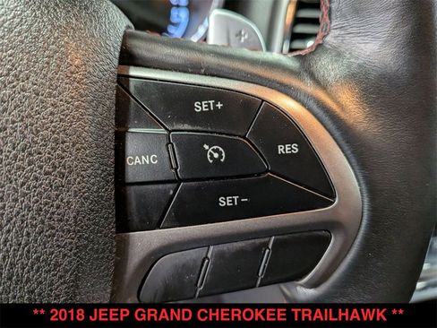 Used 2018 Jeep Grand Cherokee Trailhawk image 8