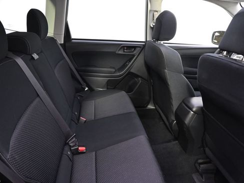 Used 2015 Subaru Forester 2.5i Premium w/ All-Weather Package AWD/4WD image 13