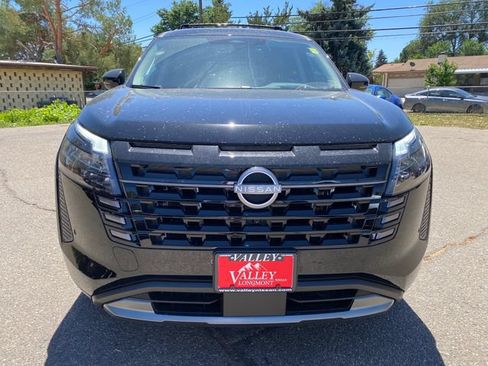 New 2026 Nissan Pathfinder Platinum AWD/4WD image 9