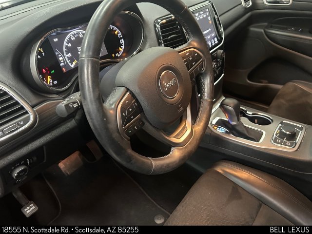Used 2019 Jeep Grand Cherokee Altitude AWD/4WD image 18