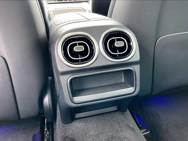 Used 2026 Mercedes-Benz C 300 Sedan image 25