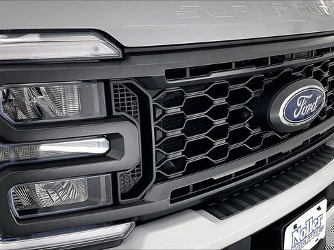 Used 2026 Ford F250 XL w/ STX Appearance Package image 29