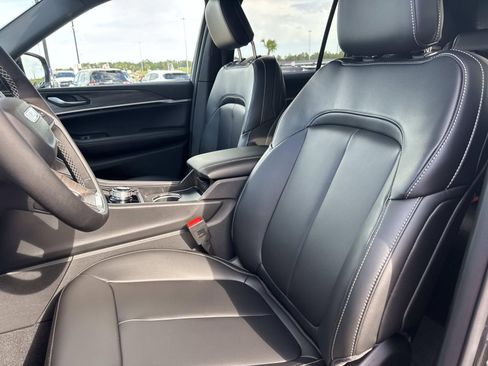 New 2026 Jeep Grand Cherokee Limited w/ Trailer Tow Package image 15