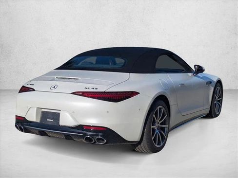 Used 2023 Mercedes-Benz SL 43 AMG image 5