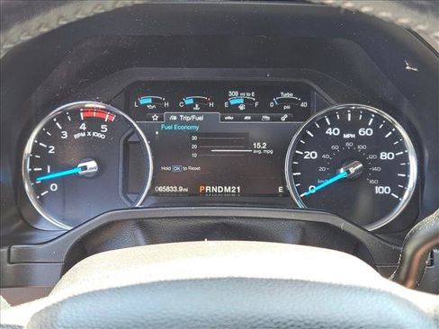 Used 2017 Ford F250 Lariat w/ Lariat Value Package AWD/4WD image 12