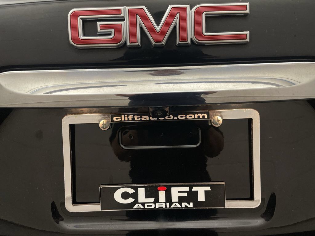 Used 2019 GMC Terrain SLT w/ Preferred Package FWD image 26