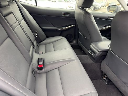 Used 2015 Lexus IS 250 image 29
