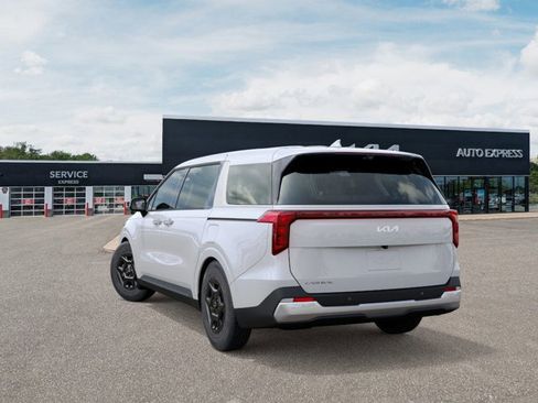 New 2026 Kia Carnival image 4
