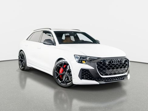 Used 2025 Audi RS Q8 performance image 1