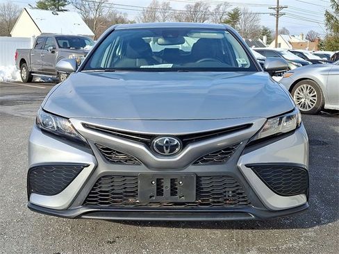 Certified 2023 Toyota Camry SE image 2