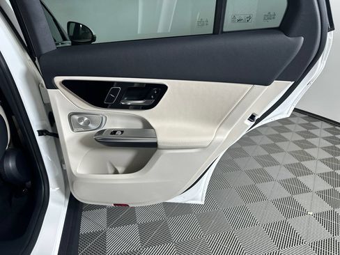 Certified 2026 Mercedes-Benz GLC 300 image 18