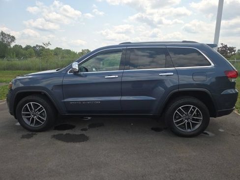 Used 2020 Jeep Grand Cherokee Limited w/ Premium Lighting Group AWD/4WD image 16