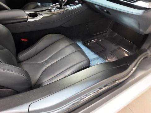 Used 2019 BMW i8 Coupe image 18