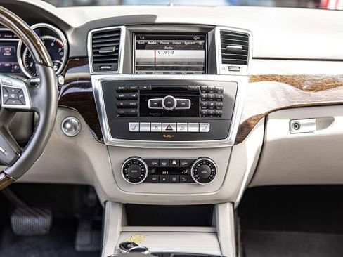 Used 2013 Mercedes-Benz ML 350 4MATIC image 38