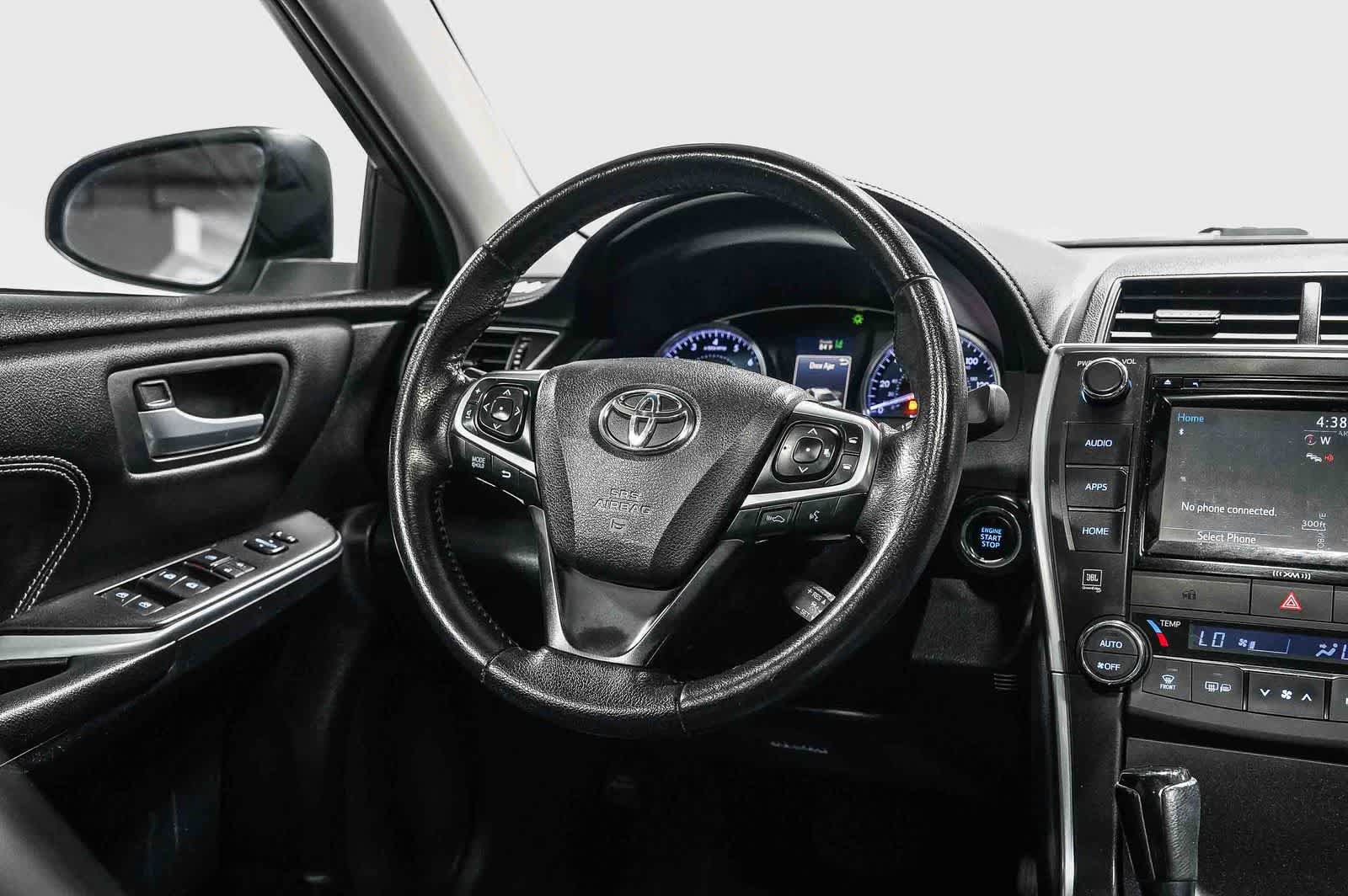 Certified 2016 Toyota Camry XLE w/ Advanced Technology Package FWD image 16