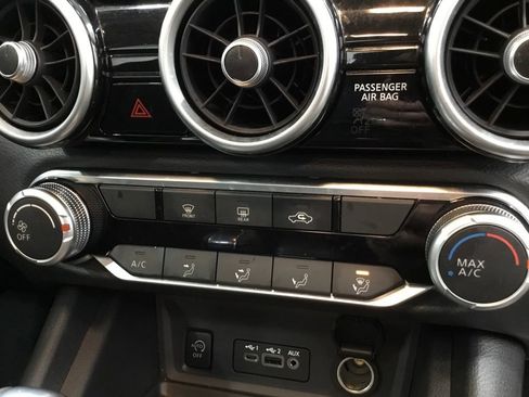 Used 2024 Nissan Sentra SV image 25